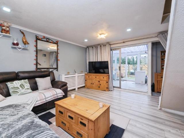 House for sale in Leighton-Linslade, Leighton Buzzard