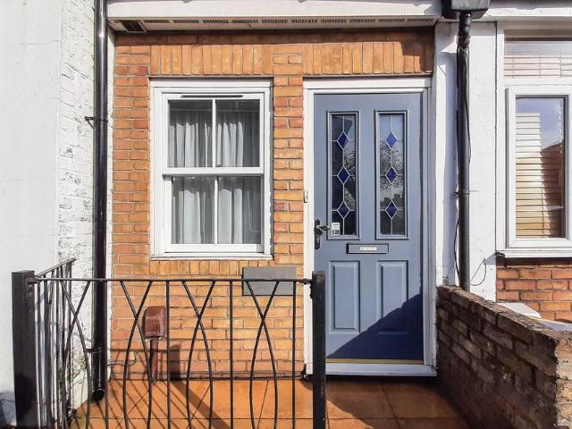 House for sale in Kew, Greater London