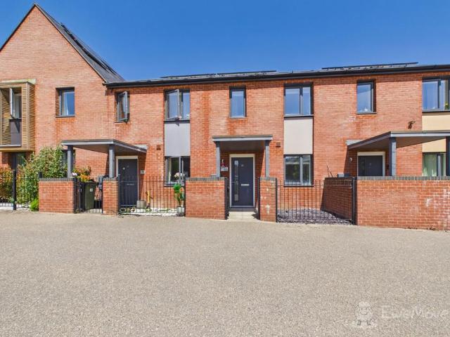 House for sale in Bolton Low Houses, Hampshire