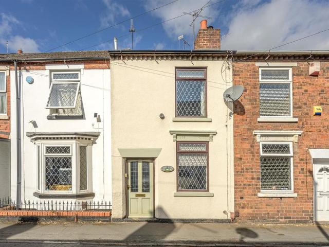 House for sale in Stourbridge, West Midlands