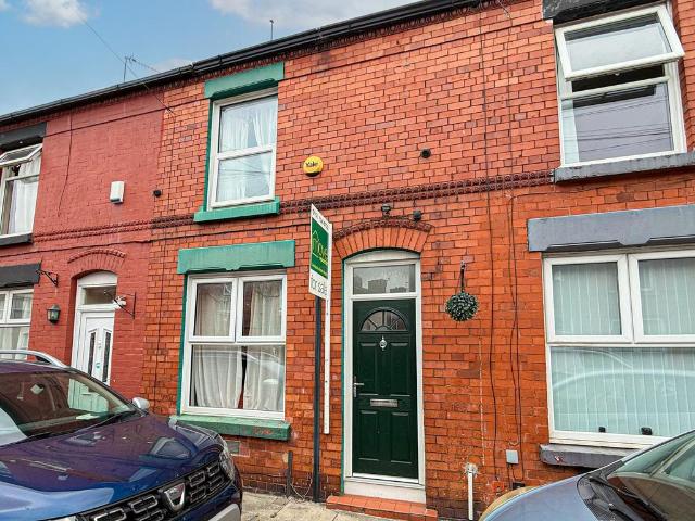 House for sale in Calderstones