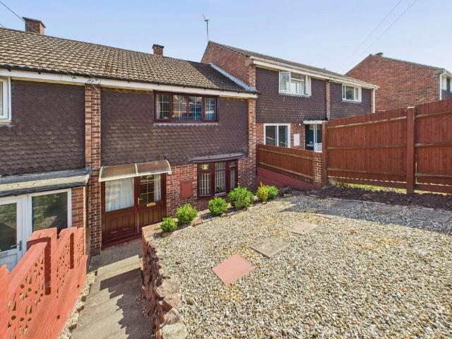 House for sale in Bromsberrow Heath, Gloucestershire