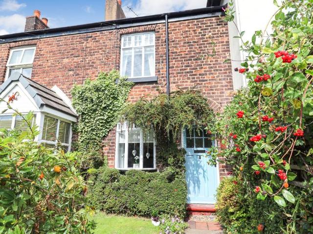 House for sale in Greystone Heath, Warrington