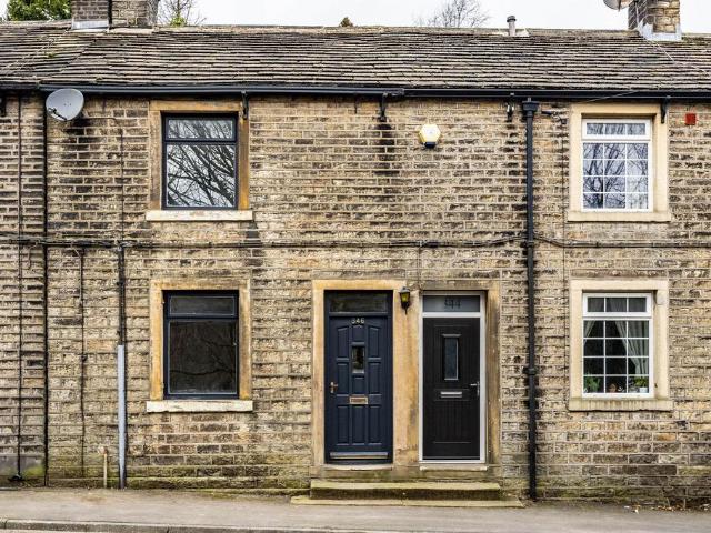 House for sale in Sowerby Bridge, Rishworth