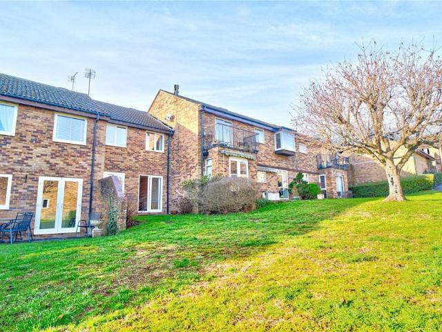 House for sale in Lakeside, Rodbourne