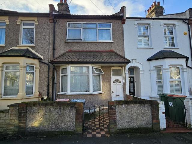 House for sale in Upton Park, Greater London
