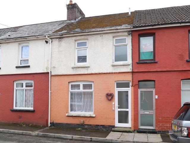 House for sale in Crumlin, Wales