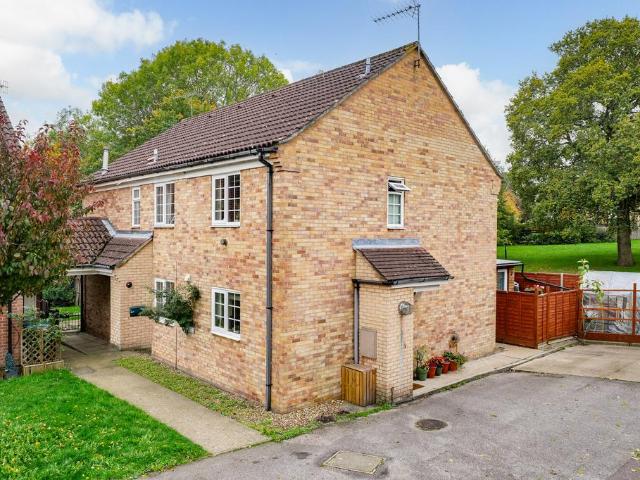 House for sale in Pouchen End, Hertfordshire