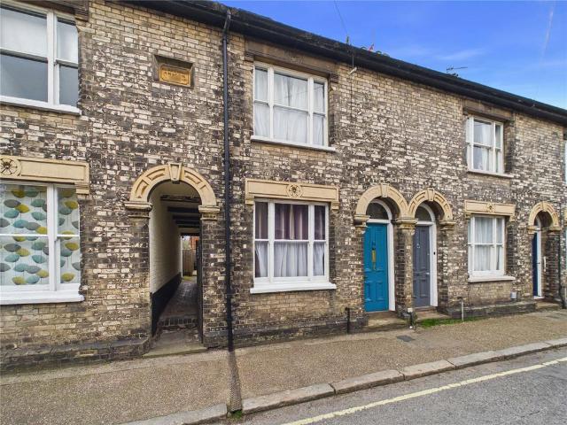 House for sale in Sudbury, Chelmondiston
