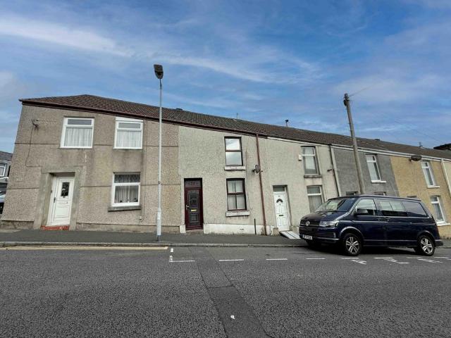 House for sale in Plasmarl, Nangreaves