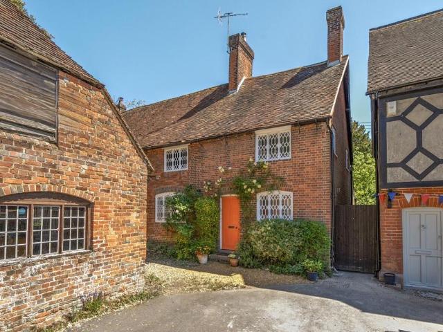 House for sale in Hampshire