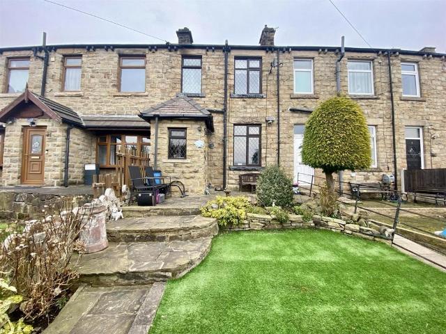 House for sale in Mirfield, West Yorkshire