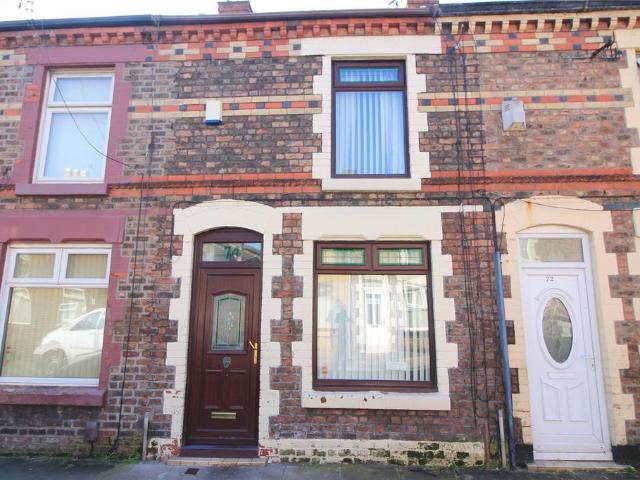 House for sale in Calderstones