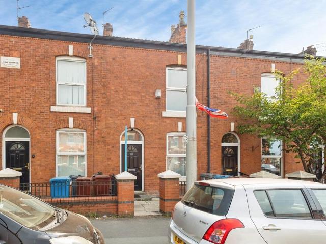 House for sale in Georgia, Greater Manchester