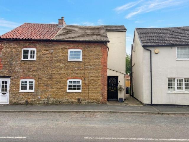 House for sale in Barholm, Lincolnshire