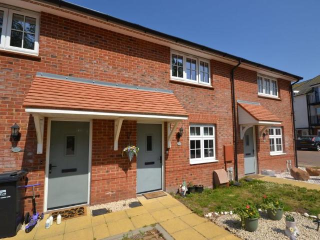 House for sale in Barnham and Eastergate, Clapham