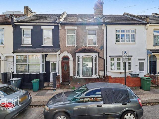 House for sale in Maryland, Greater London