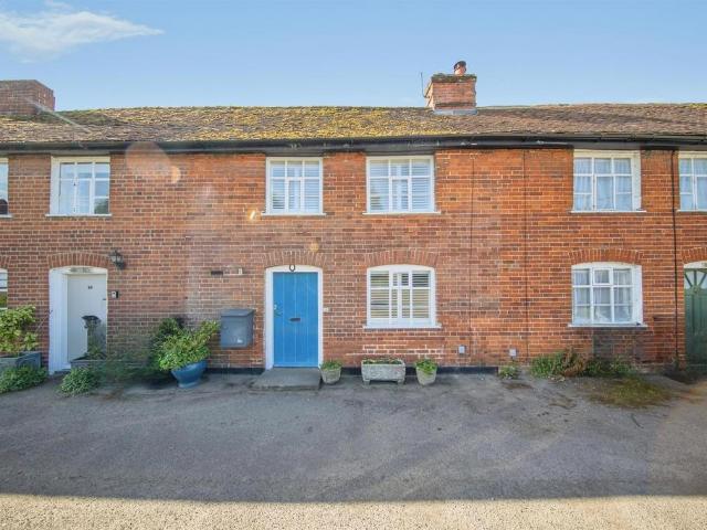 House for sale in Chelmondiston, Suffolk