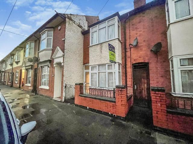 House for sale in Old Wharf, City Of Leicester