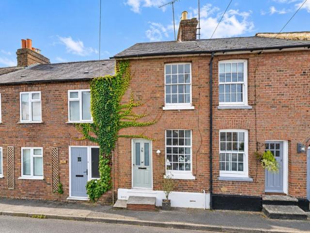 House for sale in Markyate, Dacorum