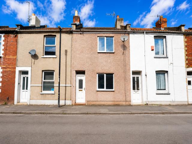 House for sale in Feckenham, City Of Bristol