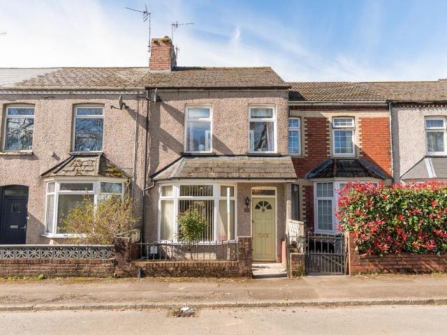 House for sale in Llantarnam, Wales