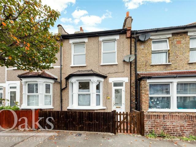 House for sale in London Borough of Croydon, Selhurst