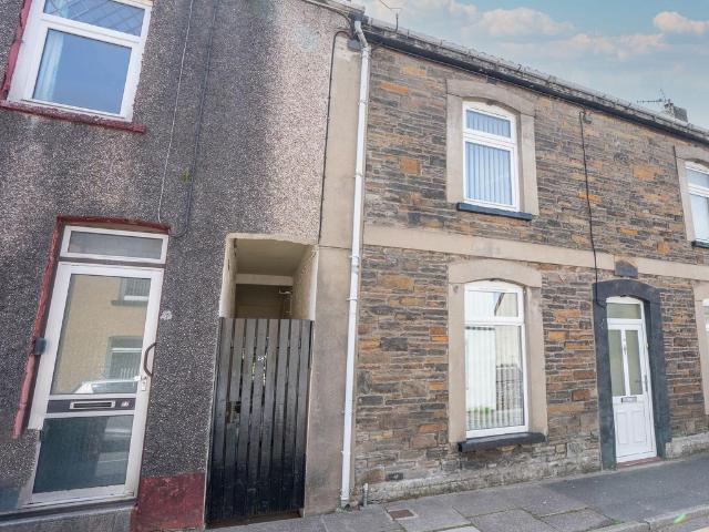 House for sale in Sebastopol, Griffithstown