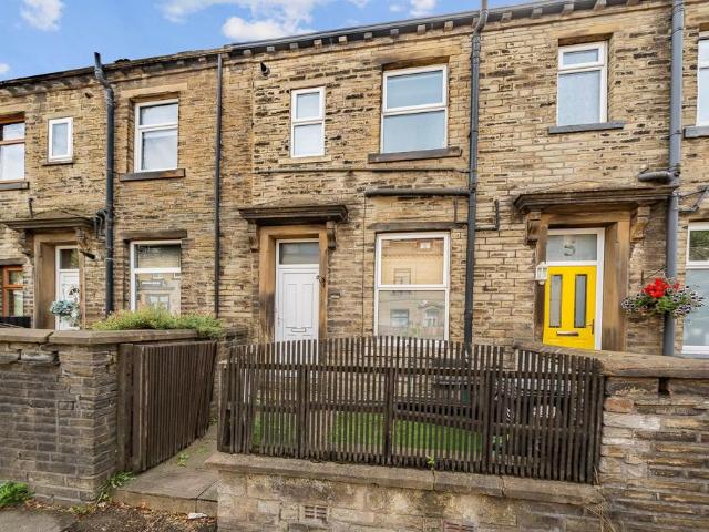 House for sale in Hove Edge, Hipperholme