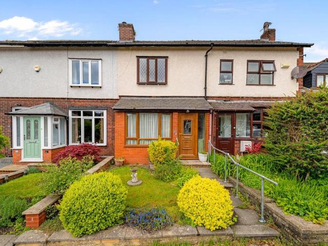 House for sale in Bradshaw, Lee Bank