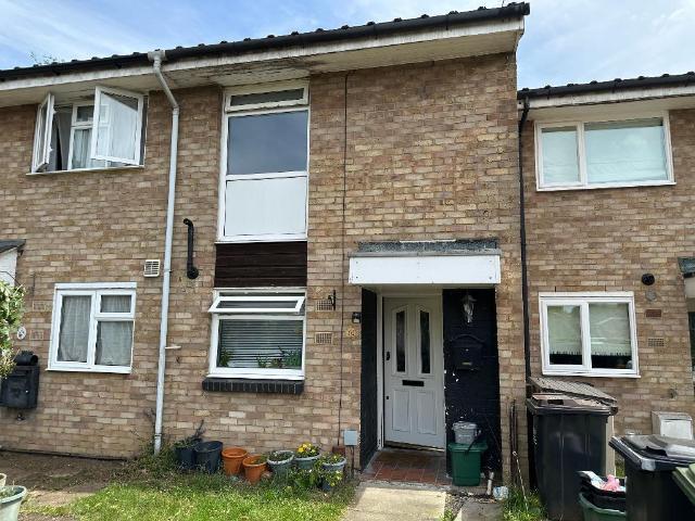 House for sale in Ramsden, Greater London