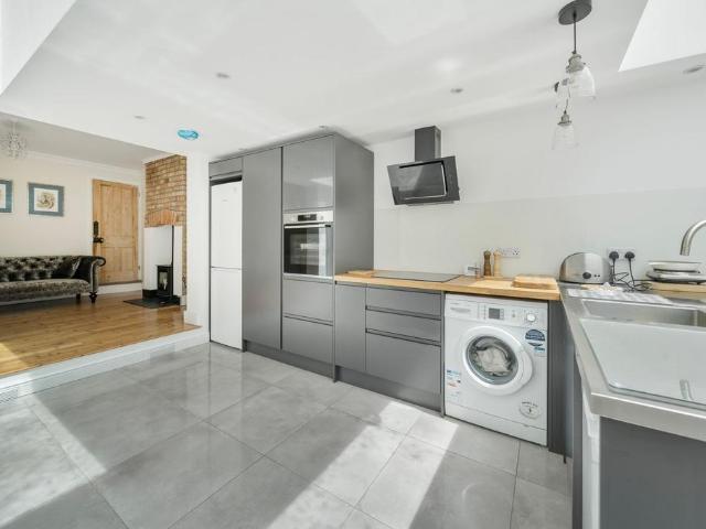 House for sale in Clewer Village, Windsor