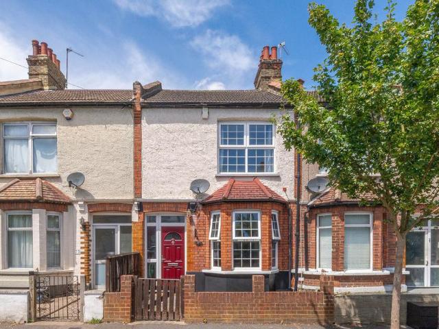 House for sale in London Borough of Croydon, Greater London