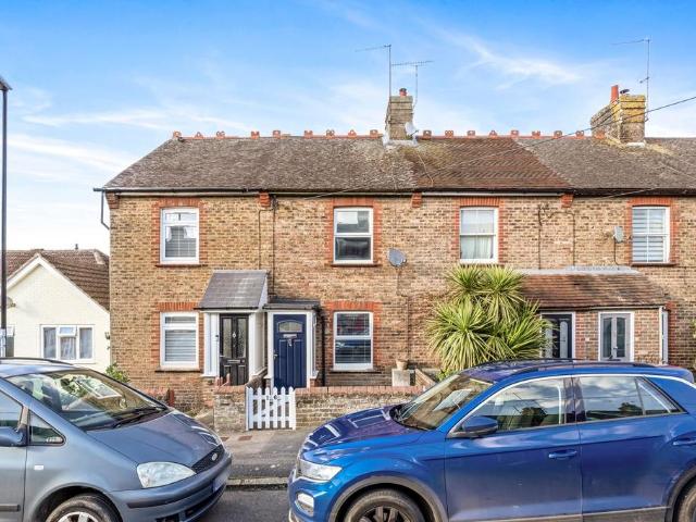 House for sale in Perryfields, West Sussex