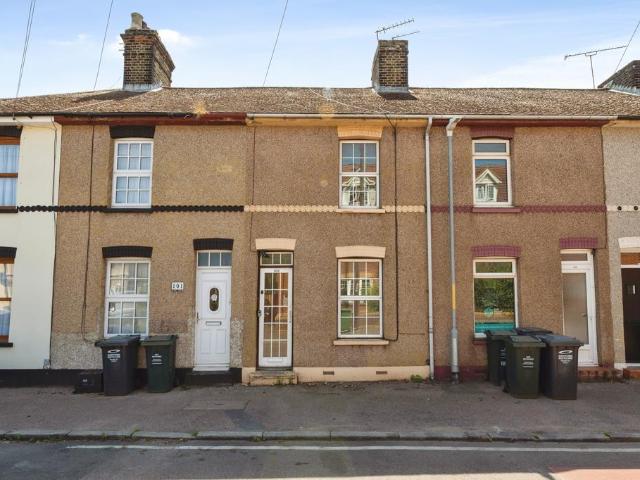 House for sale in Swanscombe and Greenhithe, Monks Orchard
