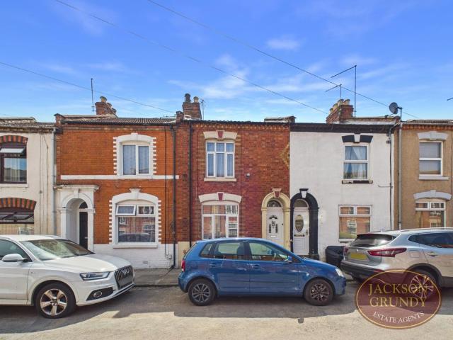 House for sale in Semilong, Northampton