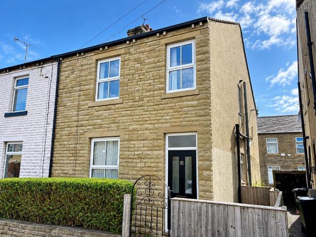 House for sale in Spen, Cleckheaton