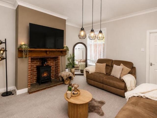 House for sale in Knowle Fold, Darwen