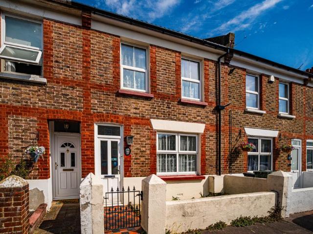 House for sale in Roselands, Eastbourne