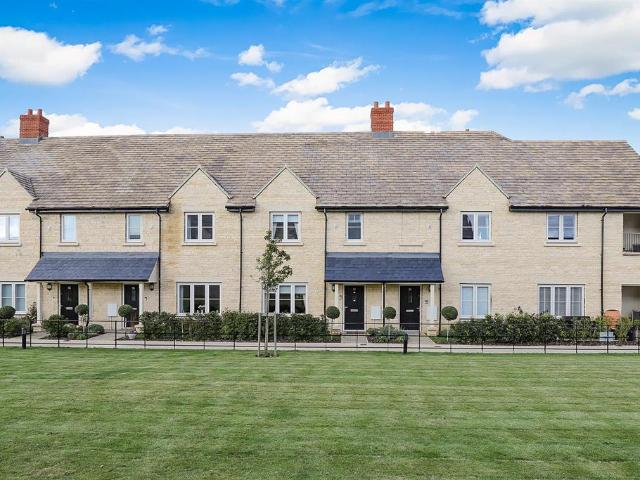 House for sale in Black Bourton, Oxfordshire