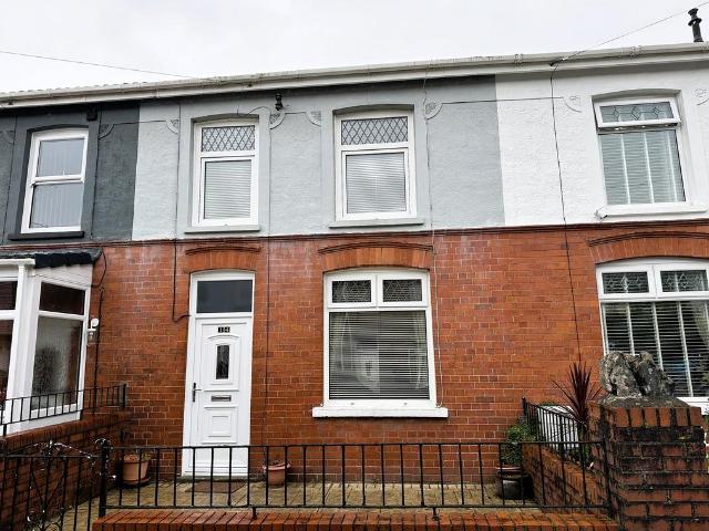 House for sale in Ystalyfera