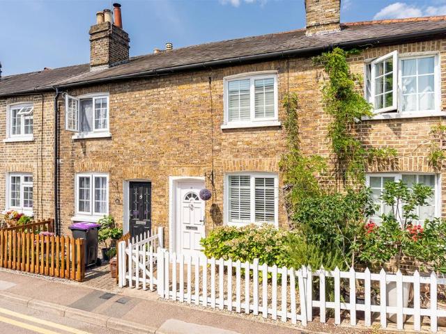 House for sale in Hertford, Colliers End