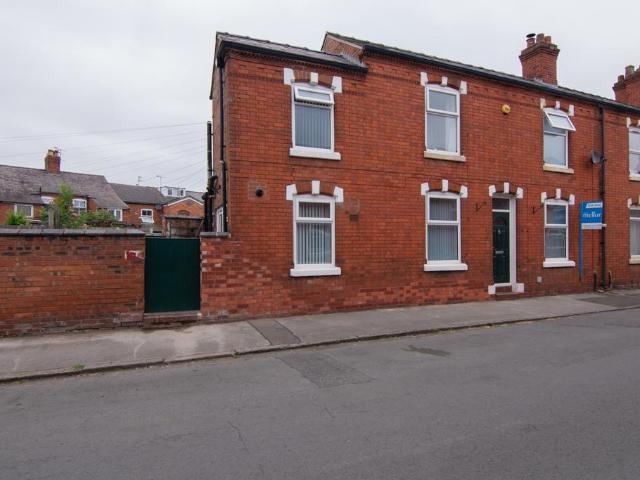 House for sale in Castle, Leftwich