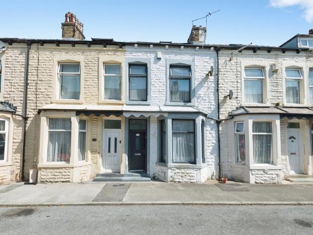 House for sale in West End, Bare