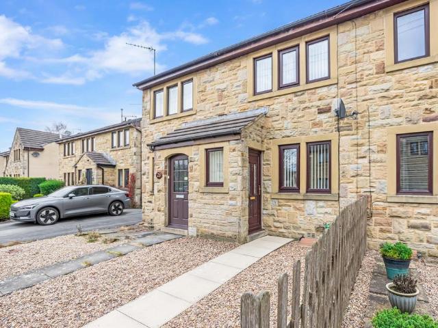 House for sale in Burnside, Skipton