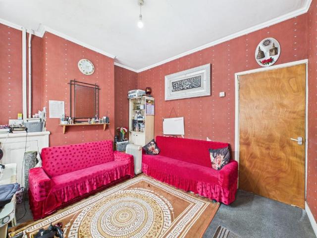 House for sale in Spinney Hills, Old Wharf