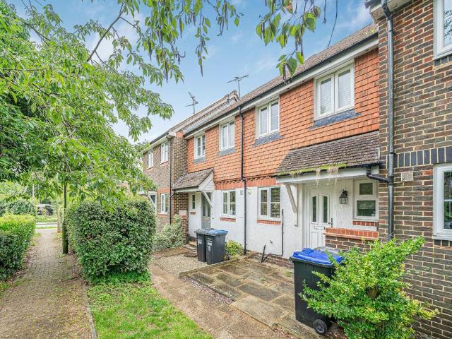 House for sale in Perryfields, West Sussex