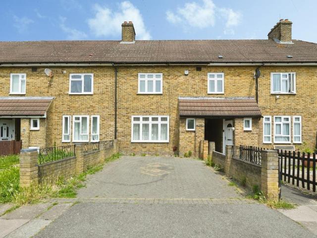 House for sale in London Borough of Lewisham, Greater London