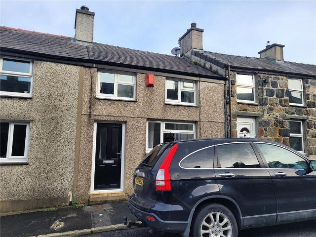 House for sale in Llanllyfni