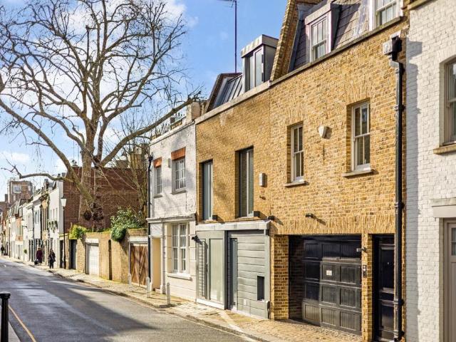 House for sale in Chelsea, Greater London